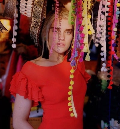 A picture of Tigerlily Taylor.